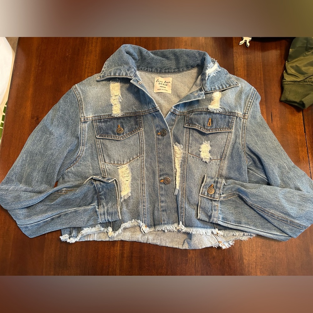 Love tree denim cropped jean jacket women’s medium